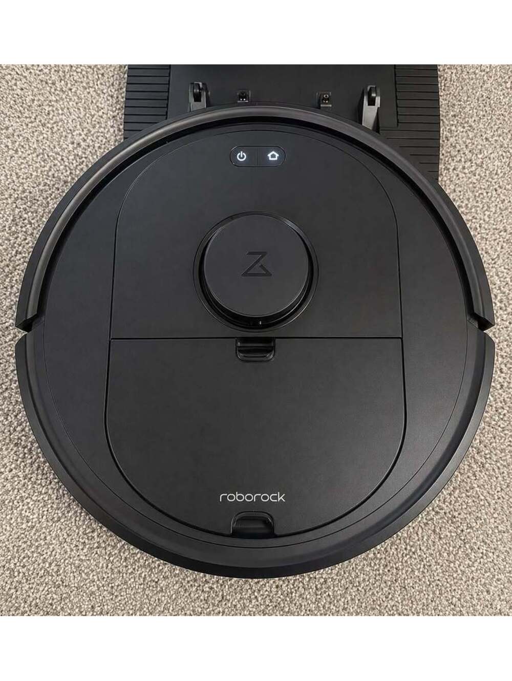 Roborock Q5+ Robot Vacuum - Picture 3 of 6